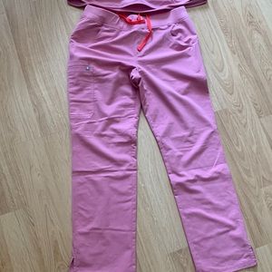 Figs Scrubs - Chalk Pink